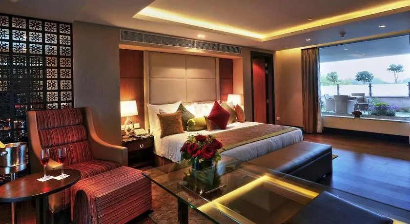Taj Hotel & Convention Centre, Agra Agra  5*, Agra (Uttar Pradesh) India